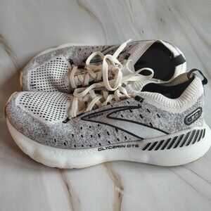Women's Brooks Glycerin GTS size 8
